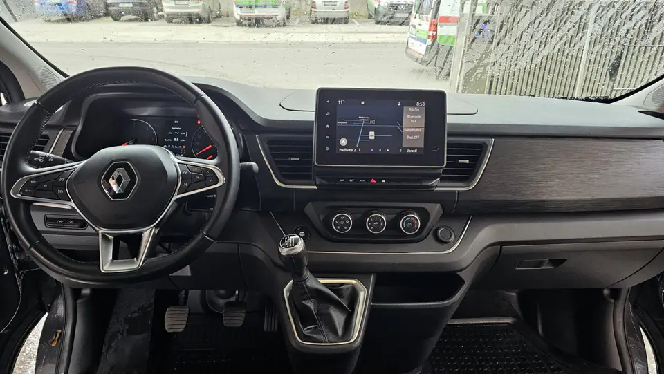 Renault Trafic 2023, fotografia 5