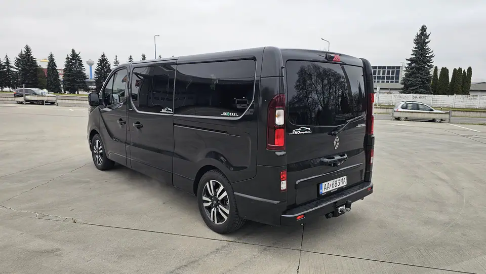Renault Trafic Spaceclass 2025, fotografia 3