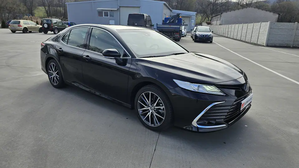 Toyota Camry 2023, fotografia 4
