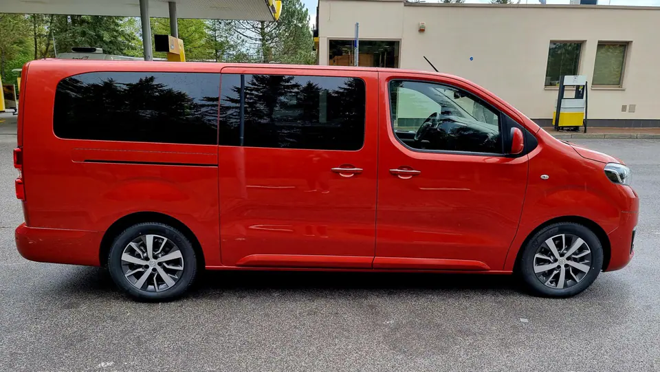 Toyota Proace Verso 2022, fotografia 3