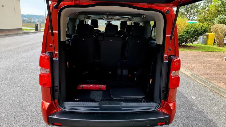 Toyota Proace Verso 2022, fotografia 4