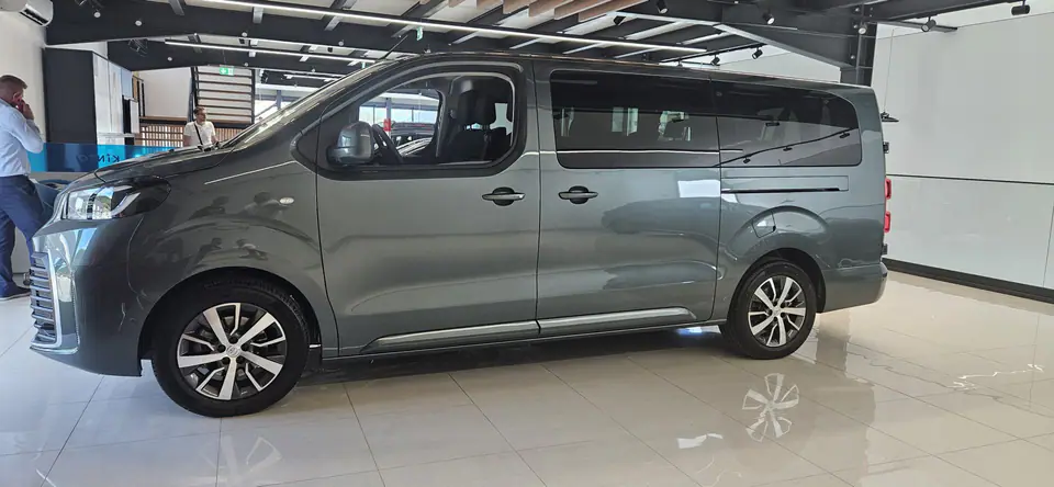 Toyota Proace Verso 2025, fotografia 2